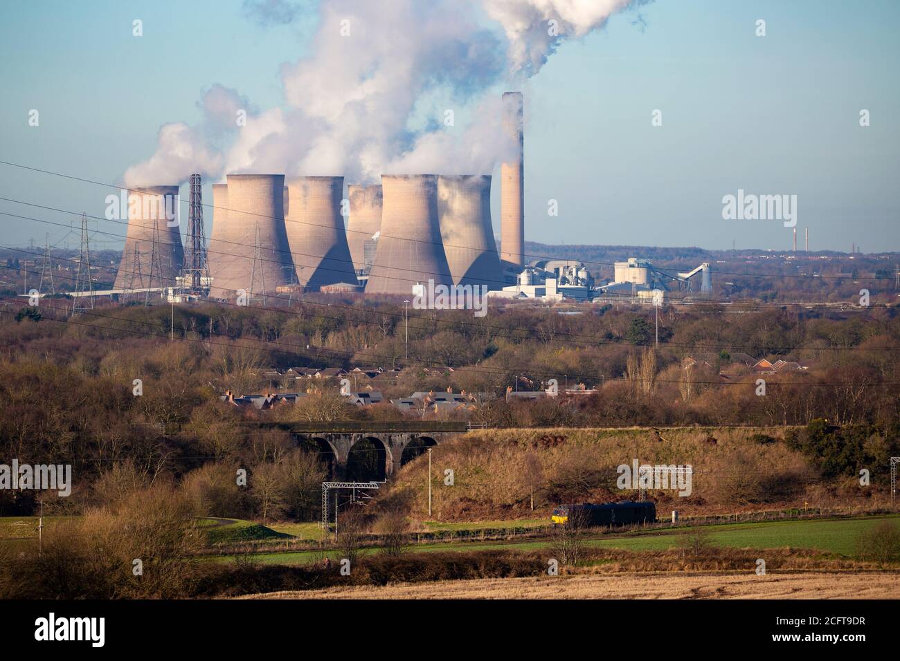 Central eléctrica de carbón en Fiddlers Ferry Foto de stock
