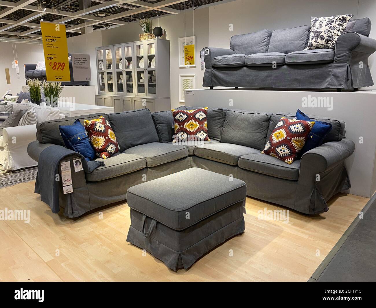 Orlando,FL/USA- 8/25/20: Una sala de estar con un sofá y decoración en una  tienda IKEA en Orlando, Florida Fotografía de stock - Alamy