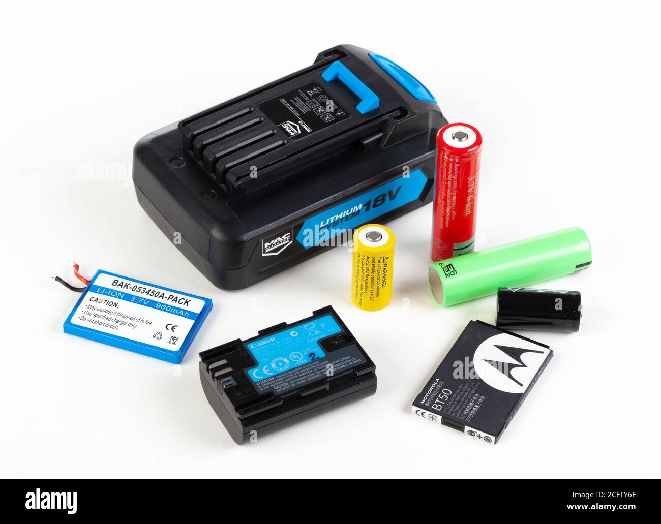varias baterías de iones de litio Foto de stock