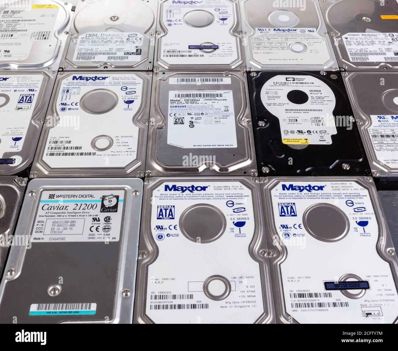 discos duros antiguos Fotografía de stock - Alamy