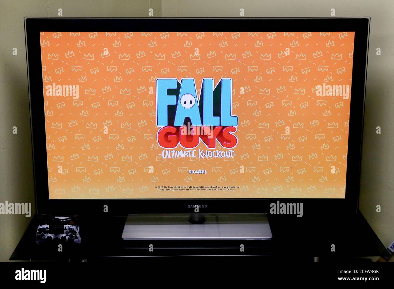 Fall Guys Ultimate Knockout juego para PS4. Fall Guys Ultimate Knockout  para PS4 está a la moda en el verano/otoño de 2020. Después de un mes de  ser lanzado, Fall Guys ha