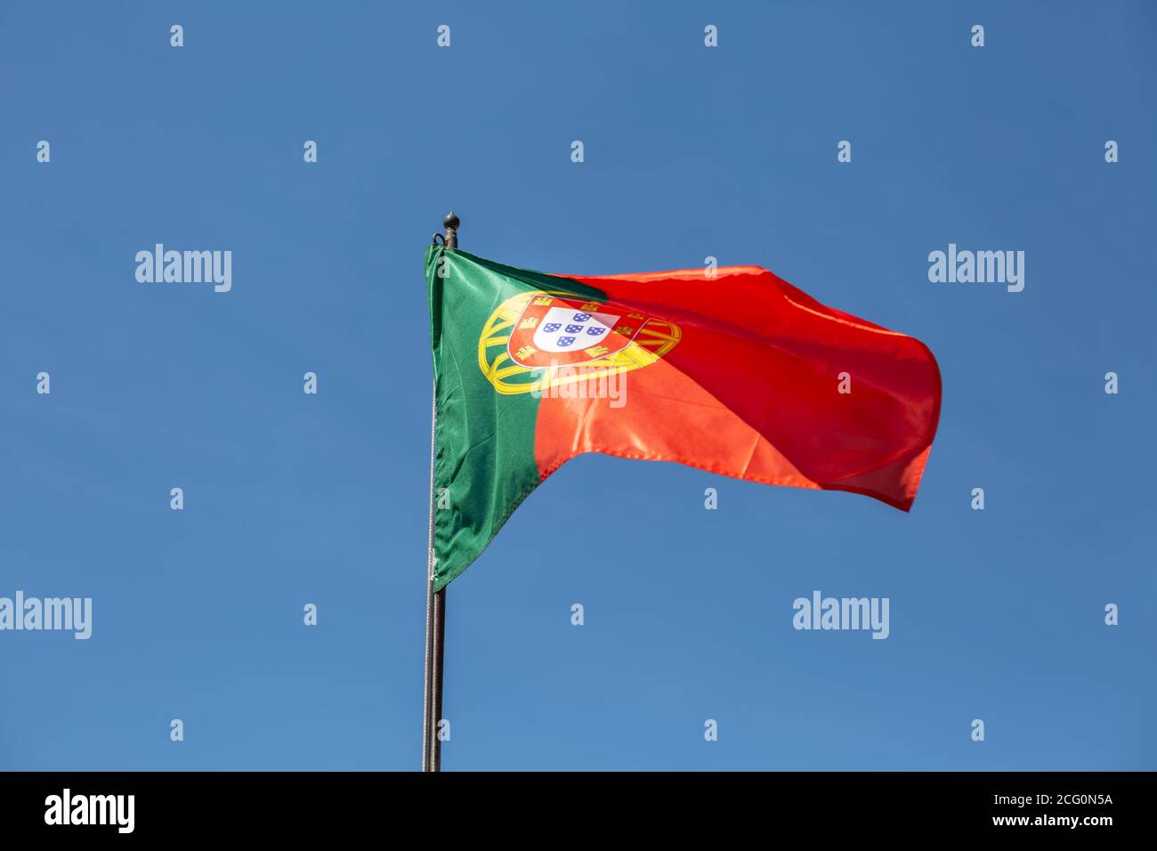 Bandera del estado portuguesa fotografías e imágenes de alta resolución