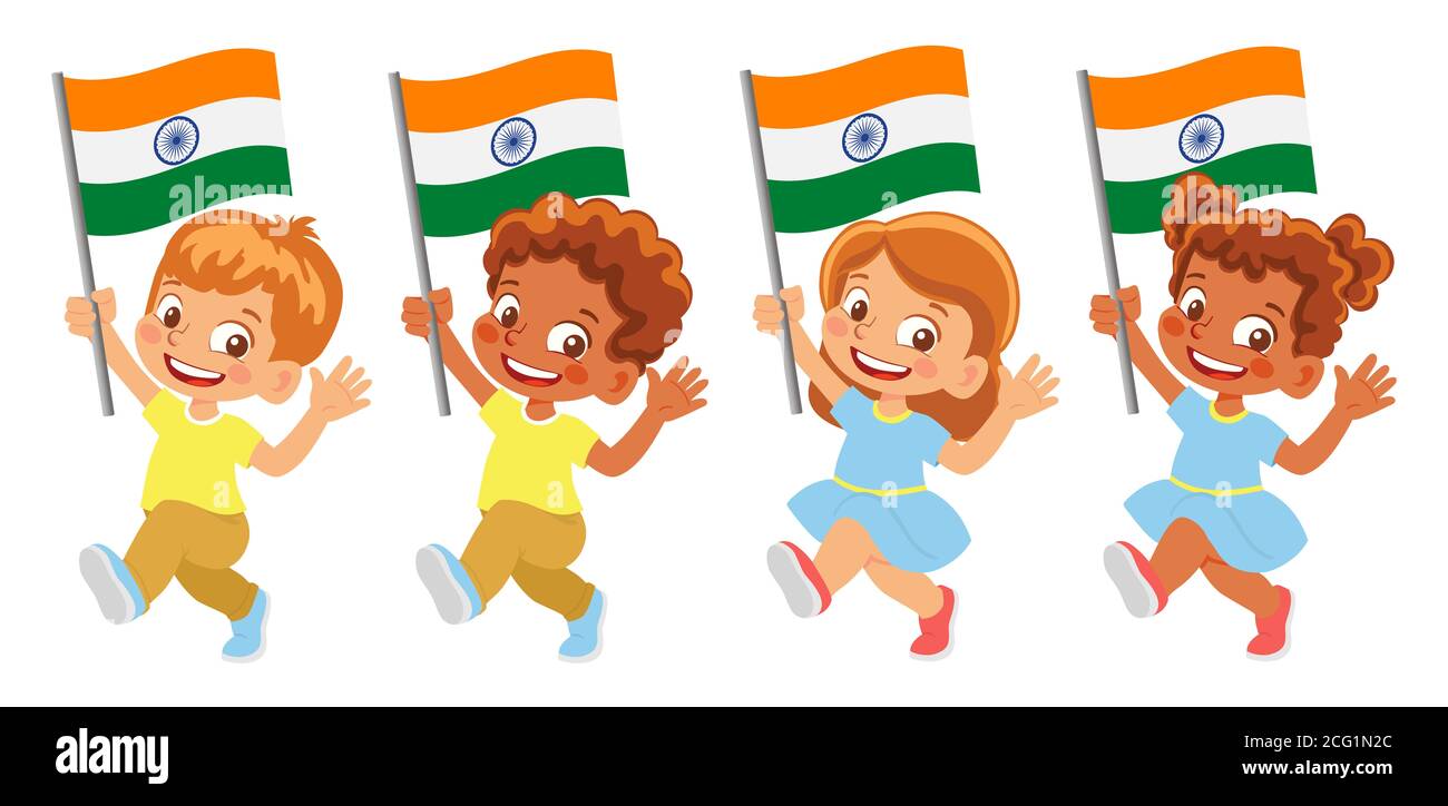 India bandera en la mano. Niños con bandera. Bandera nacional de la India Foto de stock