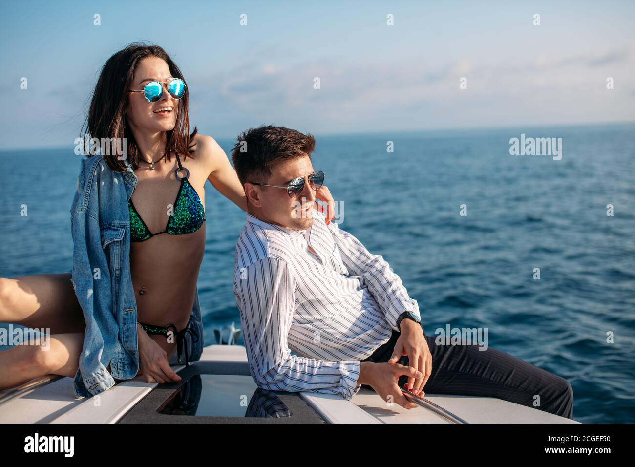 Ropa de yate fotografías e imágenes de alta resolución - Página 3 - Alamy