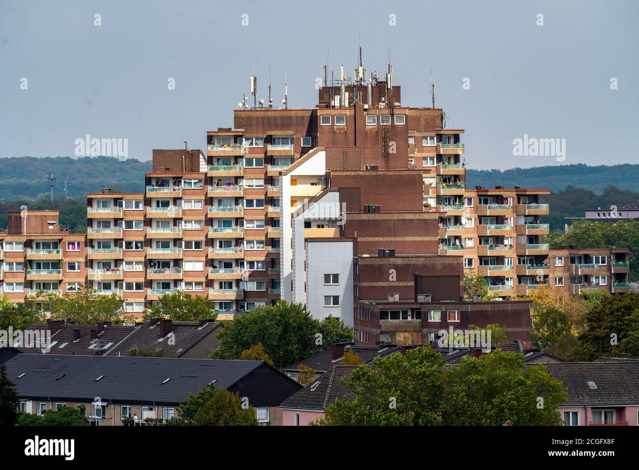 Complejo residencial de gran altura en Duisburg Wanheim, complejo Biegerhof de gran altura, de la empresa inmobiliaria Gebag, Duisburg, NRW, Alemania Foto de stock