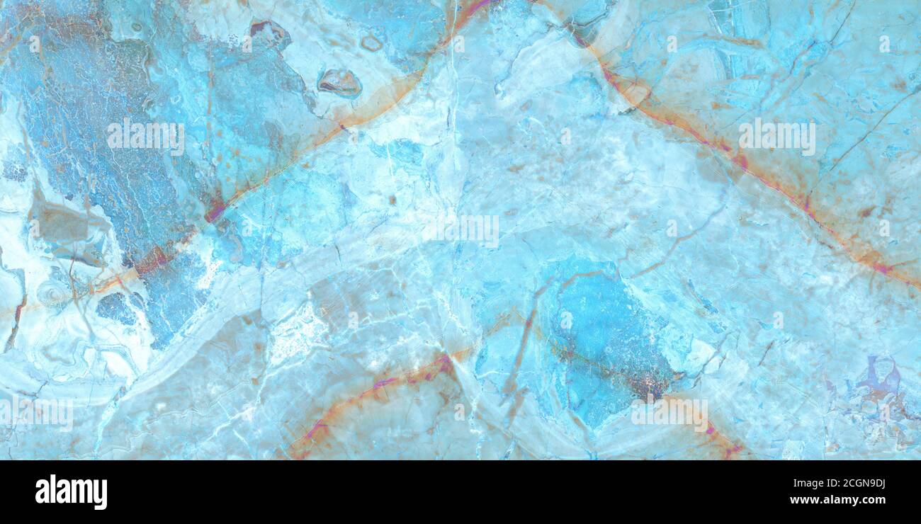 Lujoso mármol de onyx Aqua Tone con venas doradas de alta resolución, mármol verde turquesa, mineral pulido, agua azul en la piscina ondulada Foto de stock