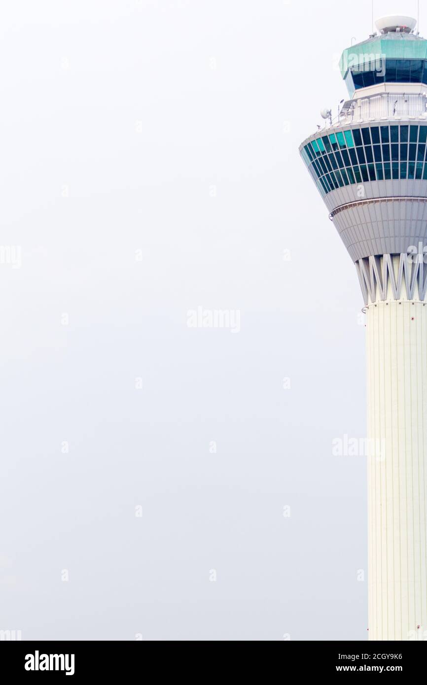 Torre del aeropuerto internacional de Kuala Lumpur Foto de stock