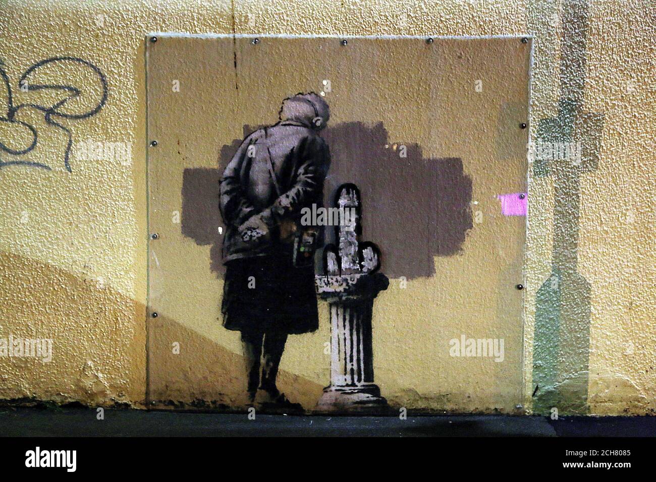 Invitación champú Hacer NOTA DE CONTENIDO un mural llamado Art Buff creado por el artista callejero  Banksy que ha sido destrozado este fin de semana en Folkestone, Kent  Fotografía de stock - Alamy