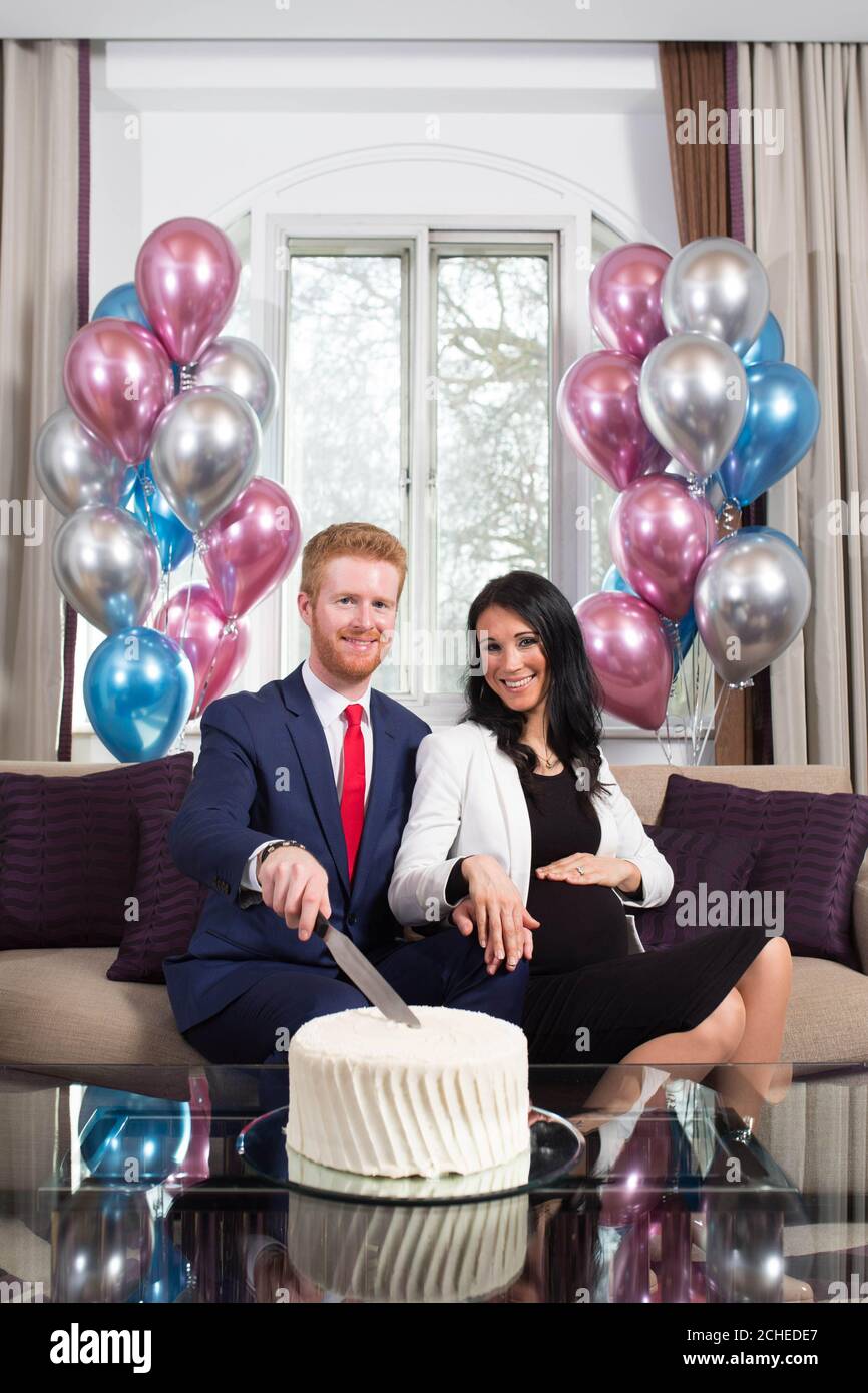 Gender Reveal Party Fotos E Imagenes De Stock Alamy
