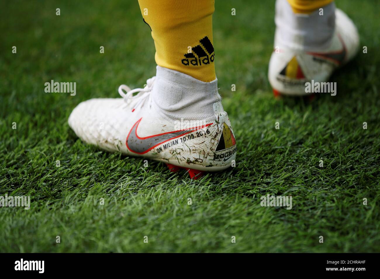 Botas Vista General Fútbol Fotos e Imágenes de stock - Página 6 - Alamy