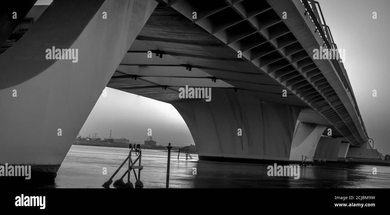 Puente Sheikh Zayed por la mañana, Abu Dhabi, Oriente Medio, Emiratos Árabes Unidos. Foto de stock