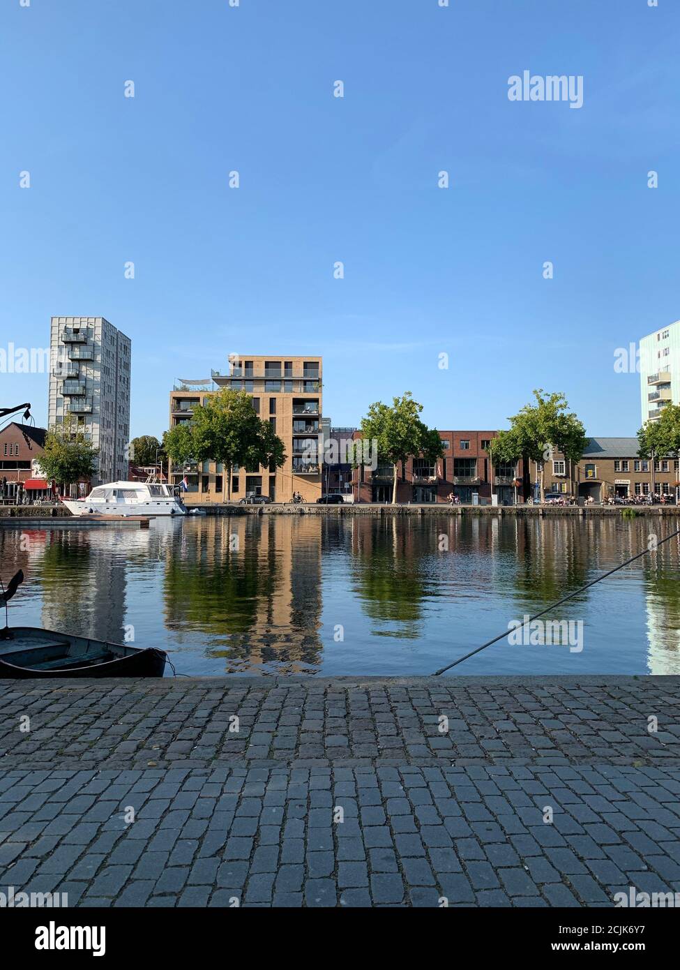 Puerto de Piushaven en el centro de la ciudad de Tilburg. Tilburg, Brabante del Norte / países Bajos. Foto de stock