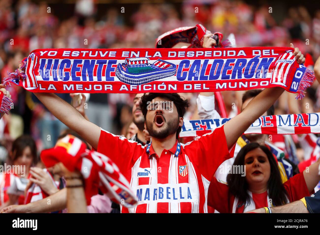 Fútbol Fútbol - final de la Liga Europea - Atlético Madrid aficionados ver la final - Olympique de Marseille Atlético Madrid - Wanda Metropolitano, Madrid, España - 16 de mayo de