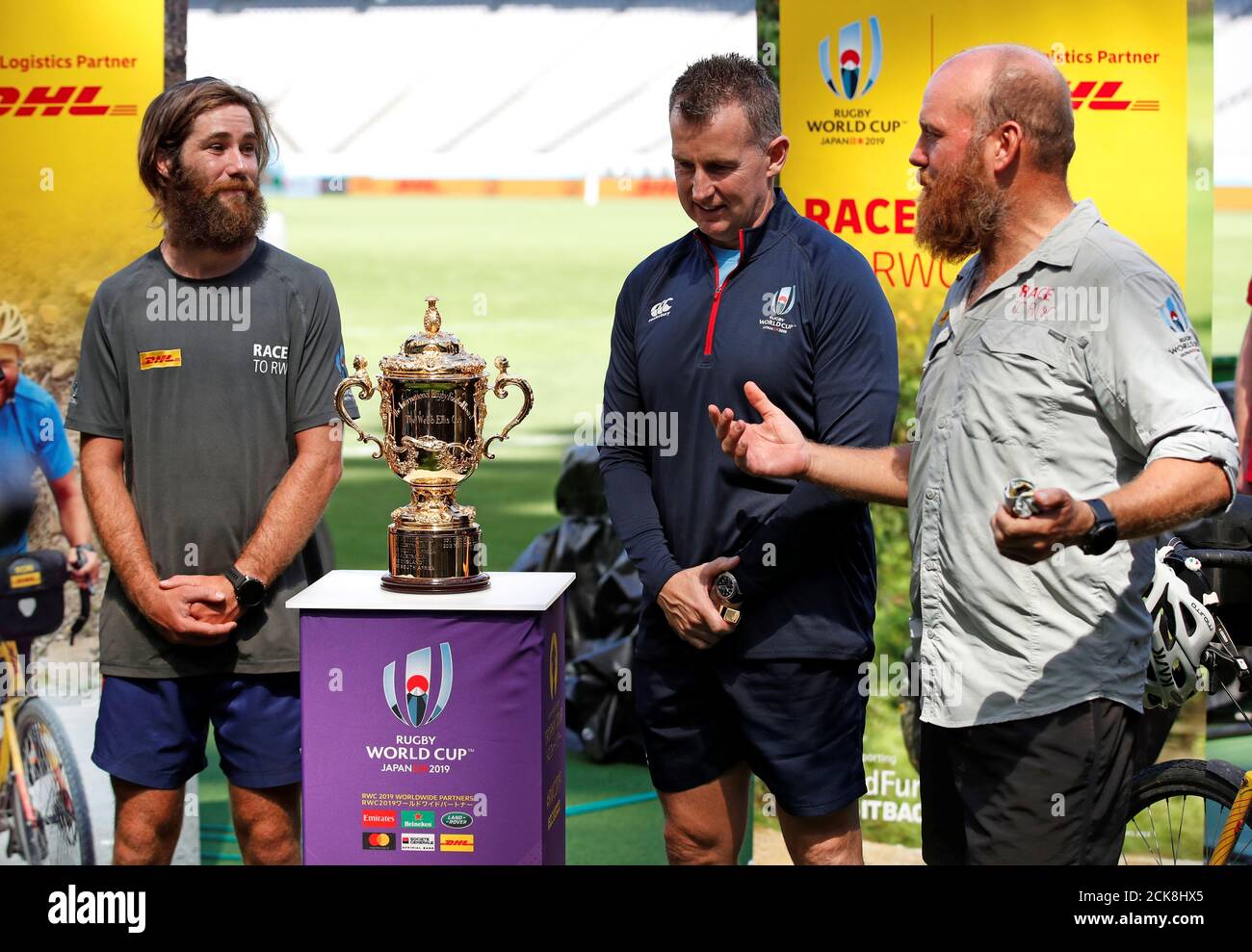 Pito del niño fotografías e imágenes de alta resolución Alamy