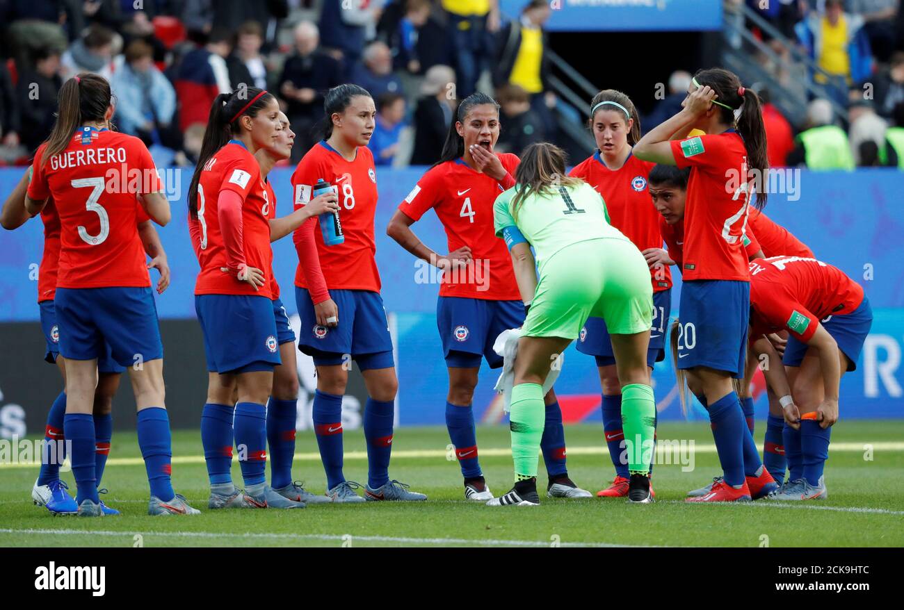 Fútbol Copa Mundial Femenino - Grupo F - Chile contra - Roazhon Park, Rennes, Francia - Junio 11, 2019 jugadores de Mahe Fotografía de stock - Alamy