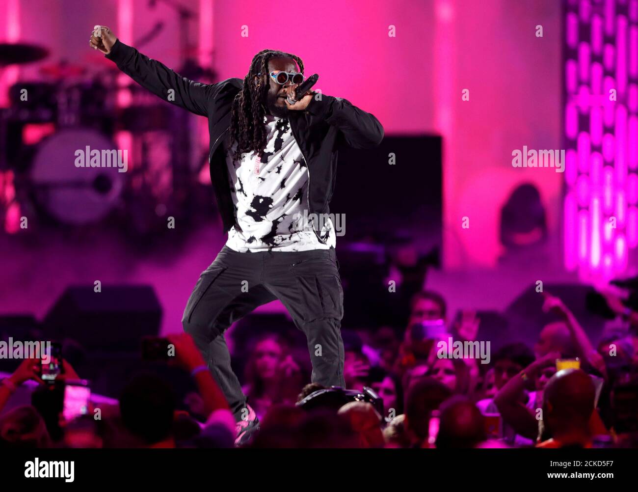 Rapper T-Pain actúa durante el iHeartRadio Music Festival en T-Mobile Arena en las Vegas, Nevada, EE.UU. 21 de septiembre de 2019. REUTERS/Steve Marcus Foto de stock