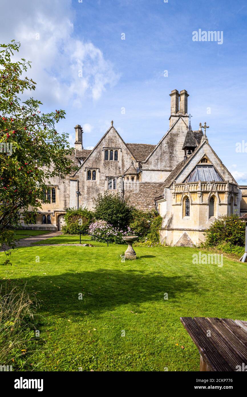 Prinknash Abbey, ahora situado en St Peters Grange, un edificio del siglo 15 en los Cotswolds cerca de Upton St Leonards, Gloucestershire Reino Unido Foto de stock