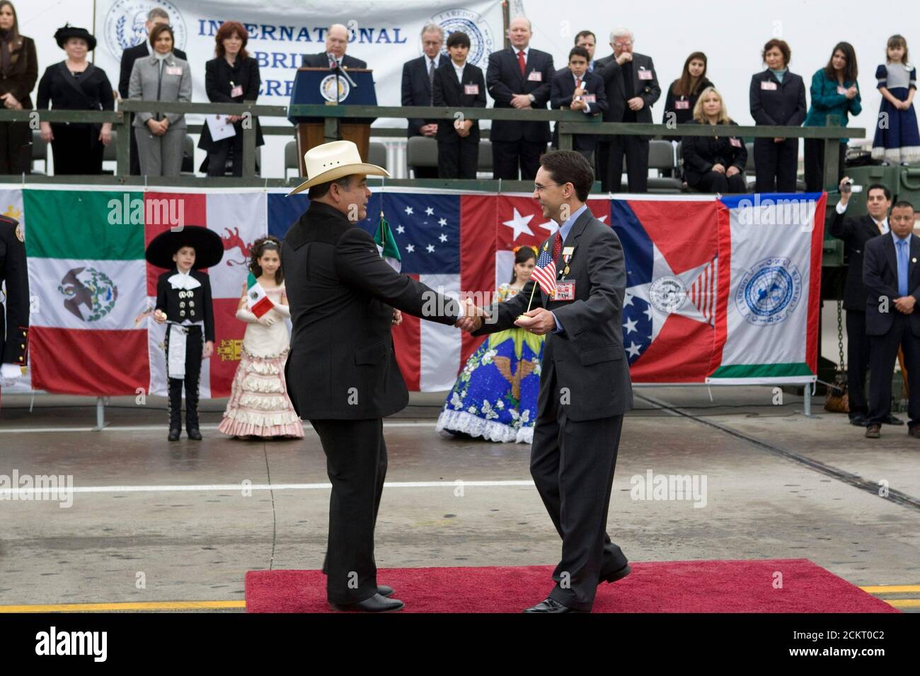 Laredo, TX 21 de febrero de 2009 Dignatarios de Nuevo Laredo, México