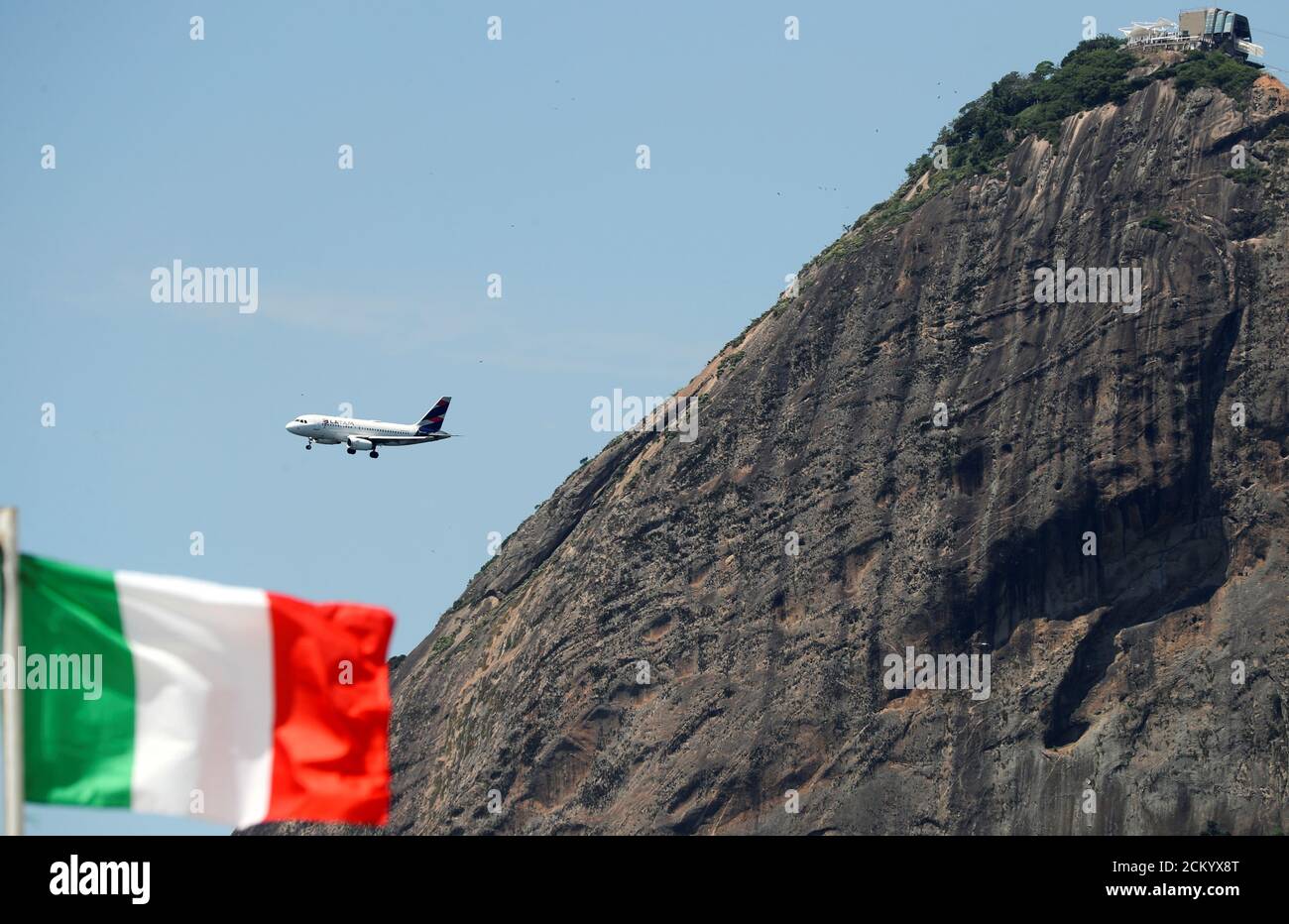 Latam airlines brasil fotografías e imágenes de alta resolución - Alamy