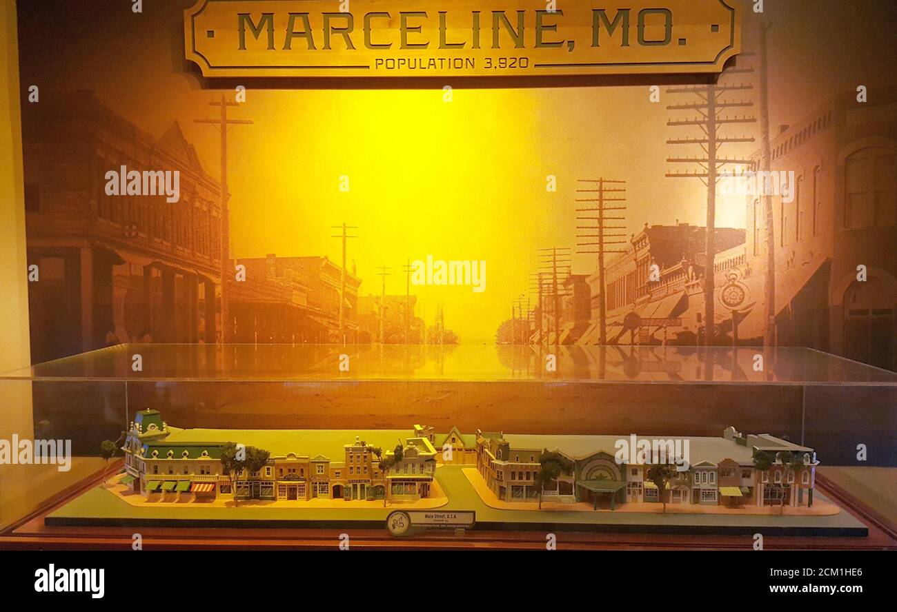 Modelo de la ciudad natal de Walt Disney, Marceline, Missouri, que es la inspiración para el diseño de Main Street U.S.A., Walt Disney World, Orlando, USA Foto de stock