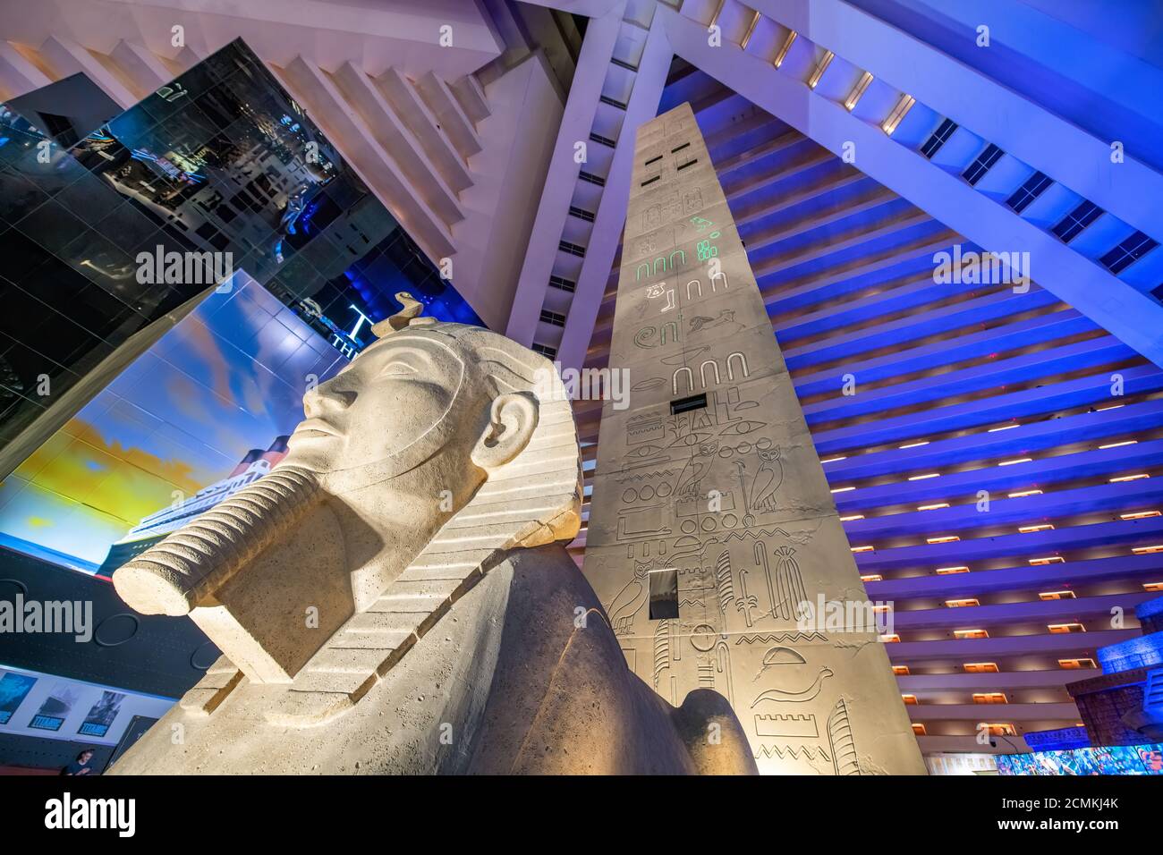 LAS VEGAS, NV - 27 DE JUNIO de 2019: Interior del Luxor Hotel estructura moderna. Foto de stock