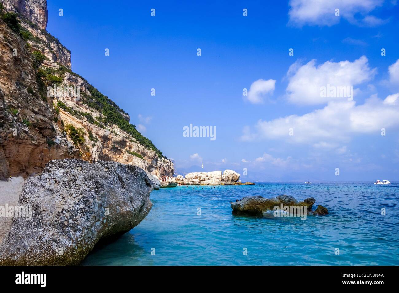Playa Cala Mariolu en Orosei Golf, Cerdeña, Italia Foto de stock