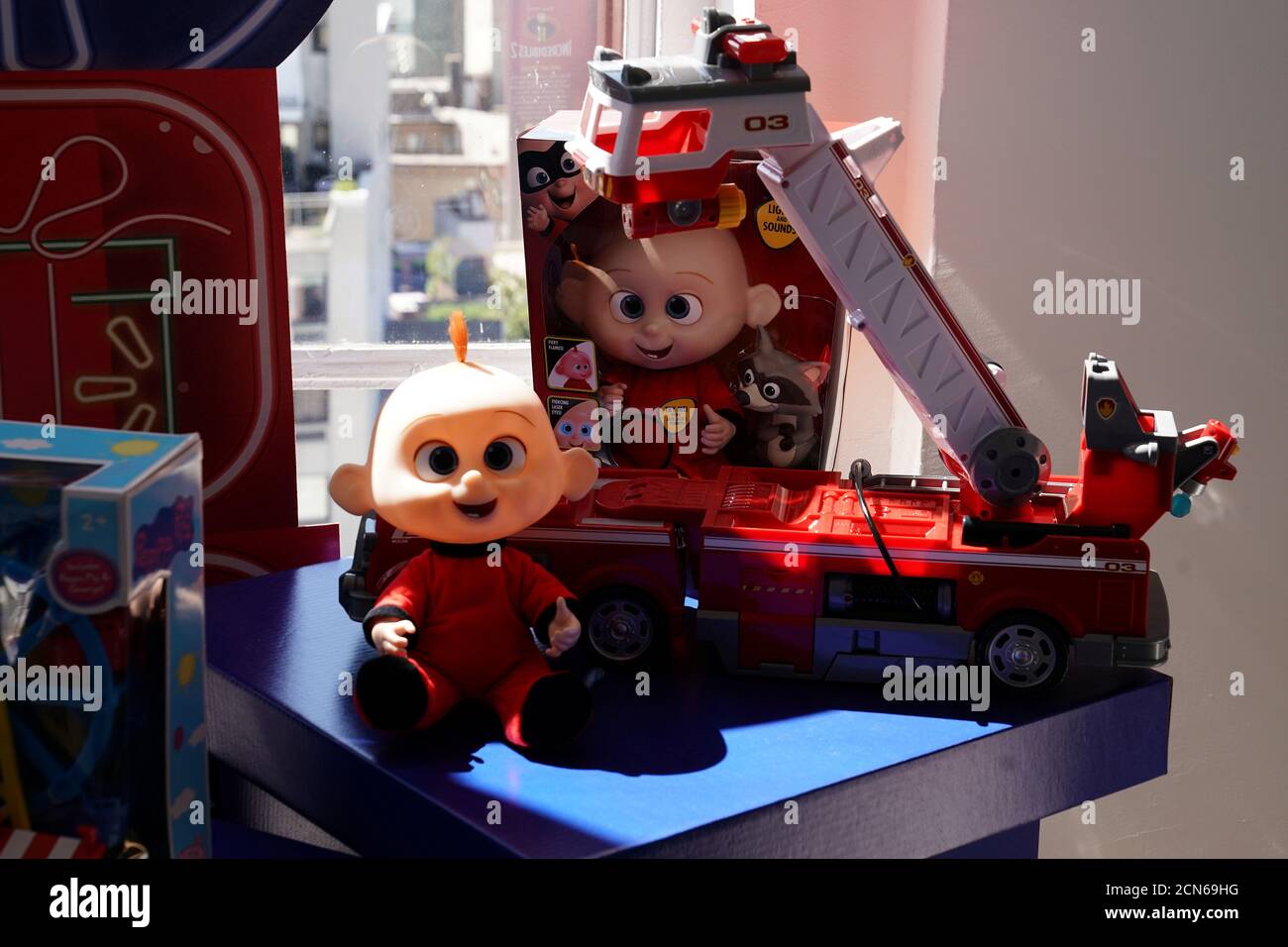 Los juguetes se muestran durante un evento de Walmart para anunciar nuevos  juguetes para la temporada de vacaciones en la ciudad de Nueva York, Nueva  York, EE.UU., 30 de agosto de 2018.