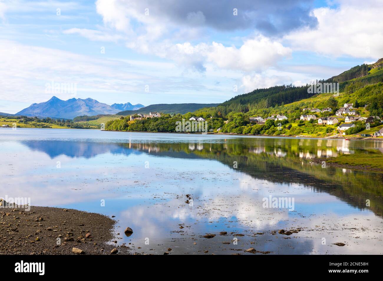 Loch Portree, Isla de Skye, Hébridas interiores, Highlands and Islands, Escocia, Reino Unido, Europa Foto de stock