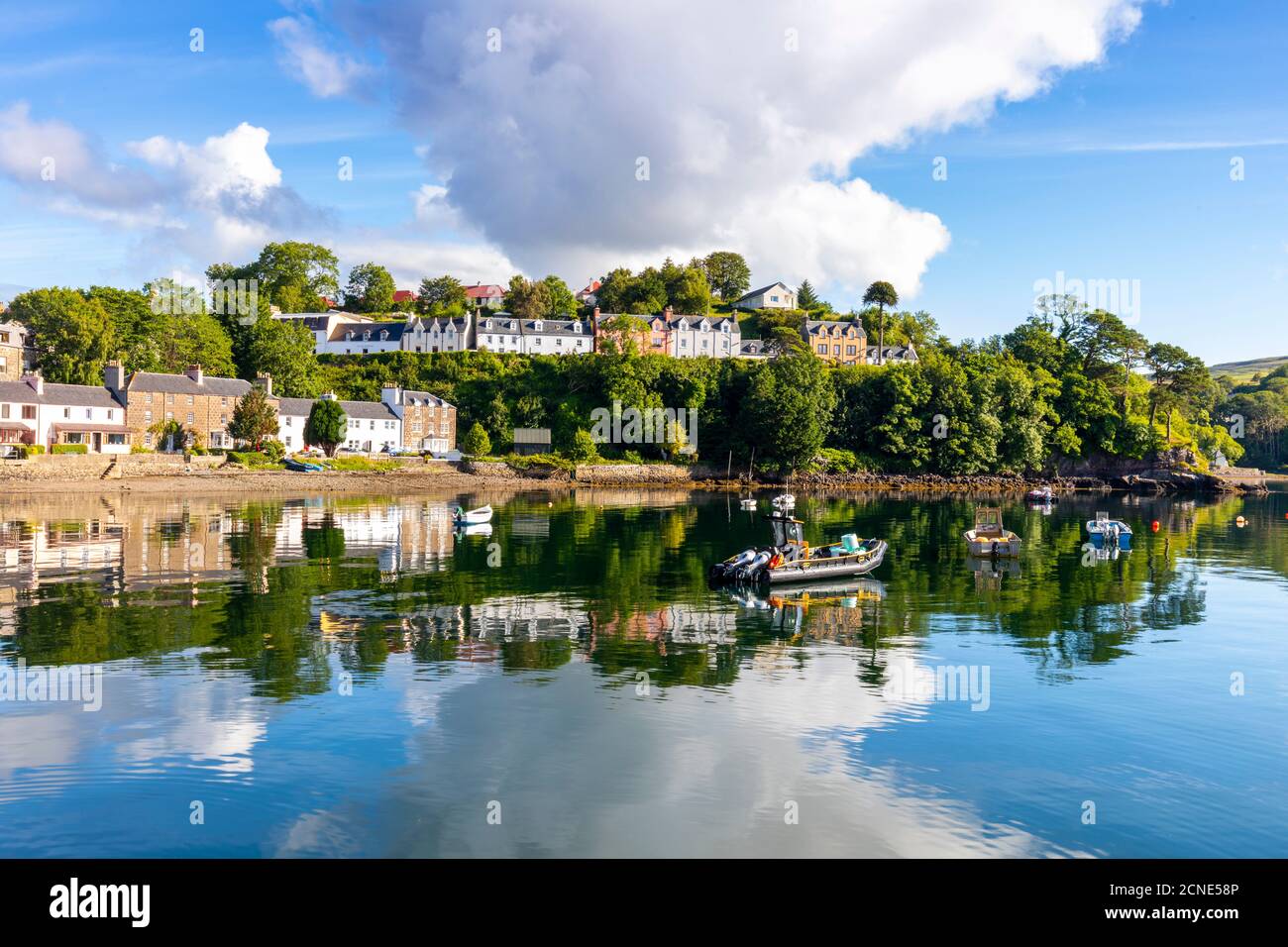 Puerto de Portree, Isla de Skye, Hébridas interiores, tierras altas e Islas, Escocia, Reino Unido, Europa Foto de stock