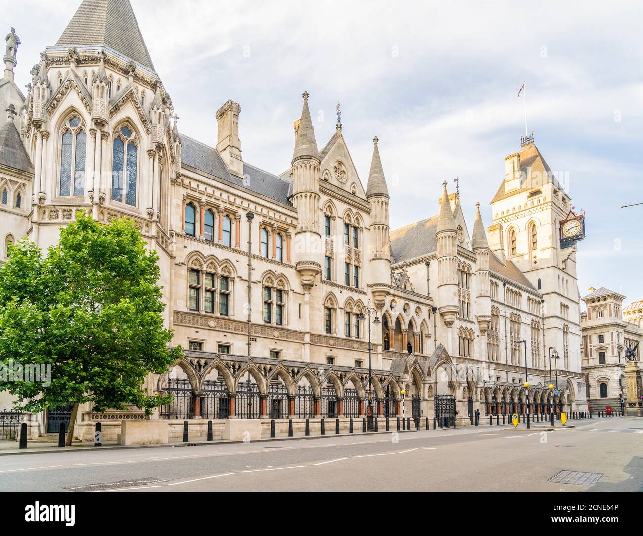 Los Tribunales reales de Justicia en Holborn, Londres, Inglaterra, Reino Unido, Europa Foto de stock