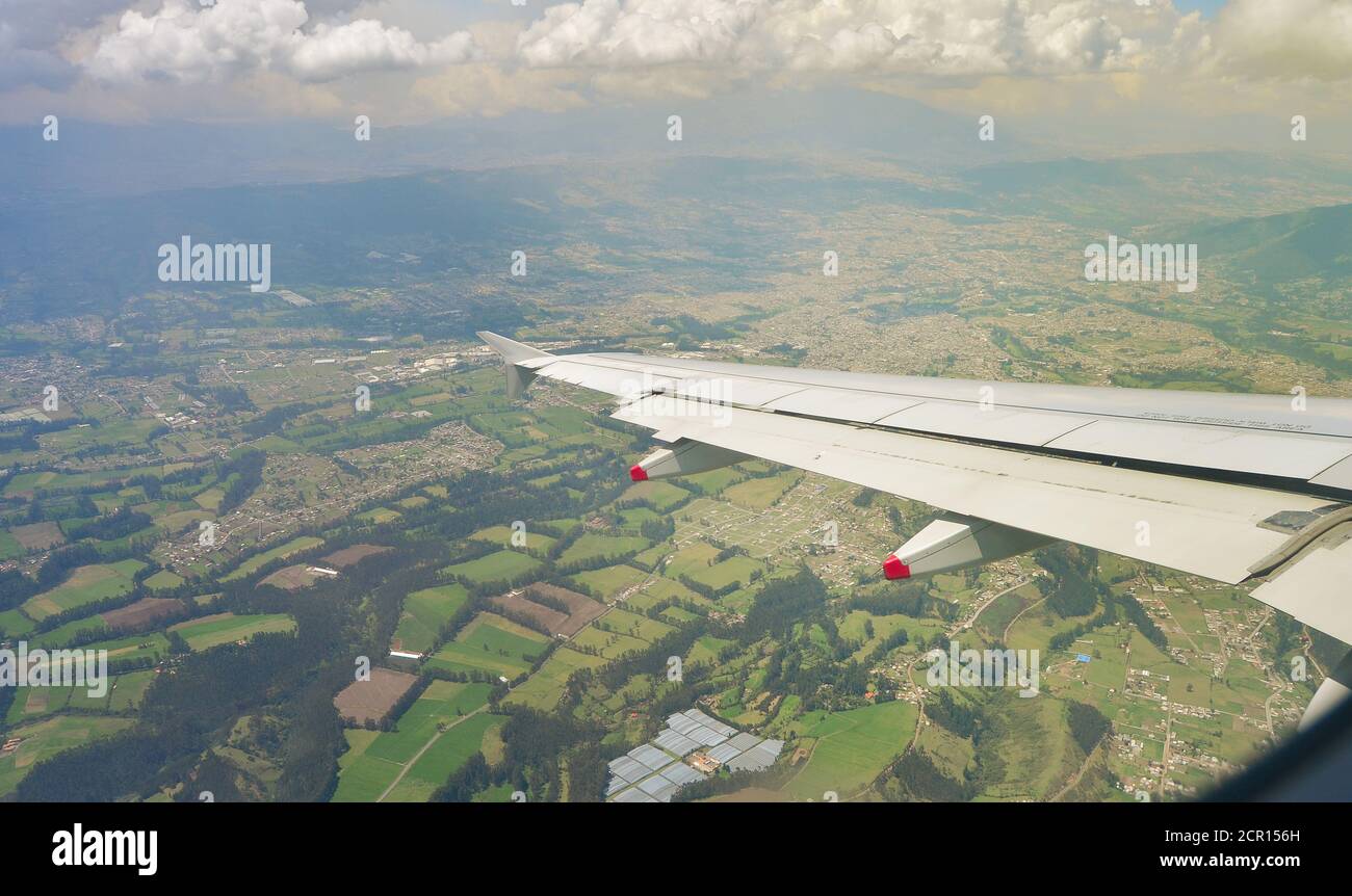 Avión en el cielo, viajar imagen Foto de stock