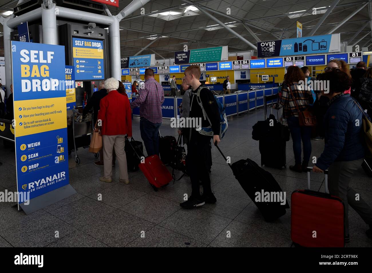 Bolsa De Ryanair Fotos e Imágenes de stock - Alamy