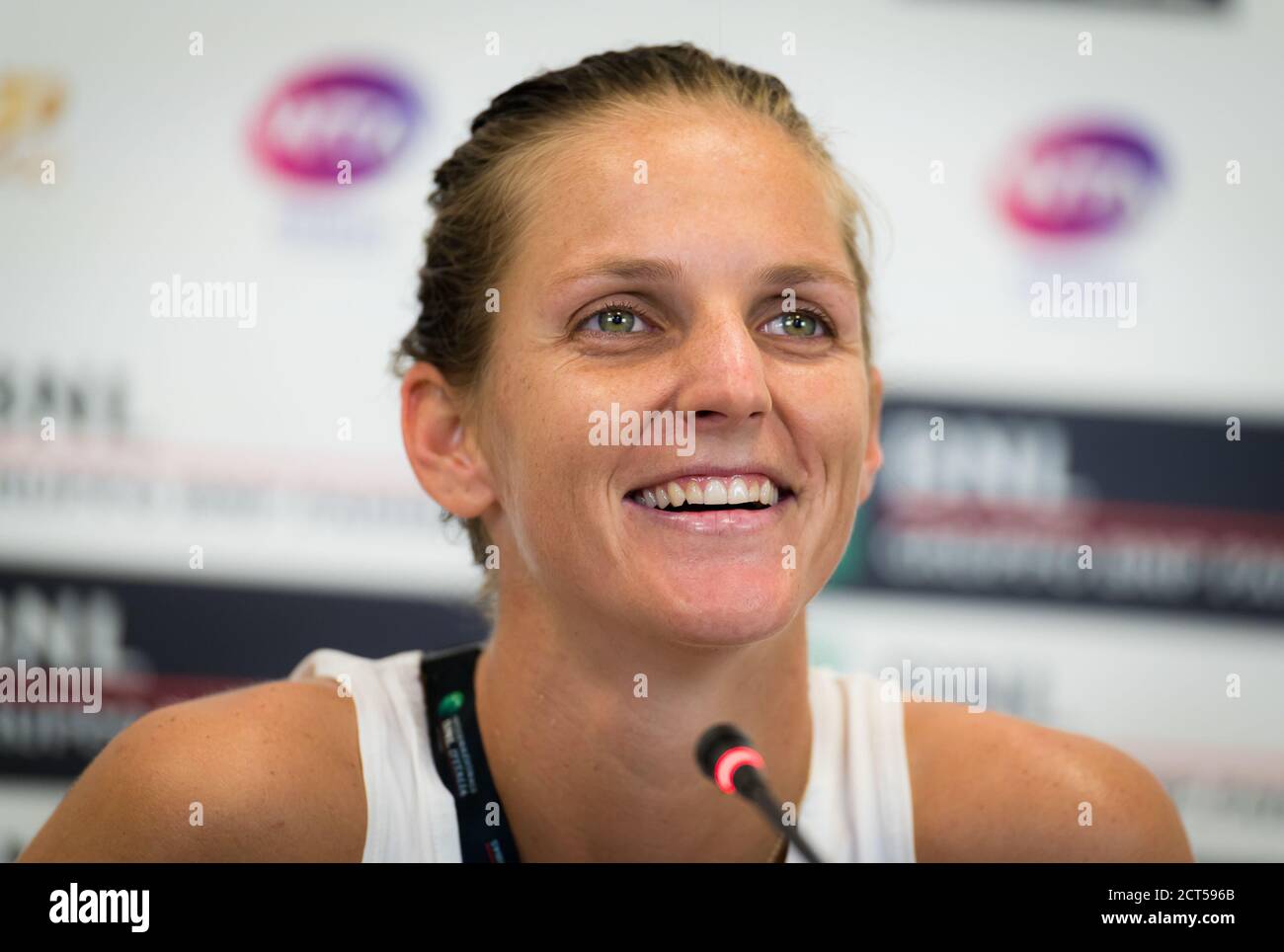 Karolina Pliskova, de la República Checa, habla con los medios de comunicación Después de su partido de cuartos de final en el 2020 Internazionali BNL d'Italia WTA Premier 5 tenis Foto de stock