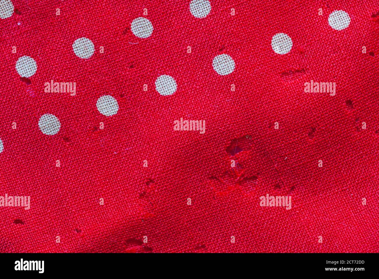 Tela con agujeros fotografías e imágenes de alta resolución - Alamy