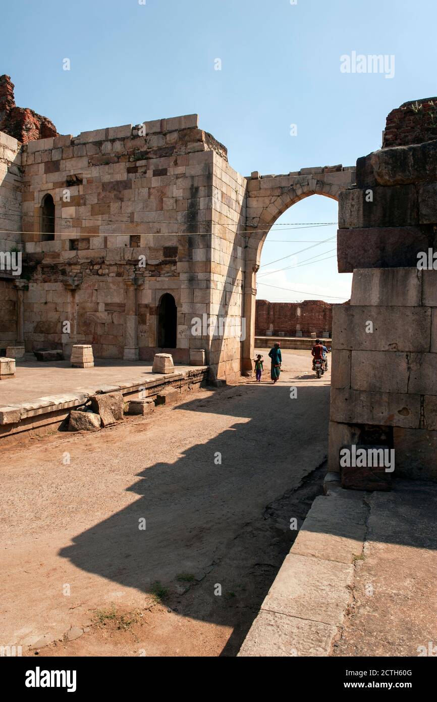 Parque Arqueológico Champaner-Pavagadh, Patrimonio de la Humanidad de la UNESCO, Gujarat, India. Foto de stock