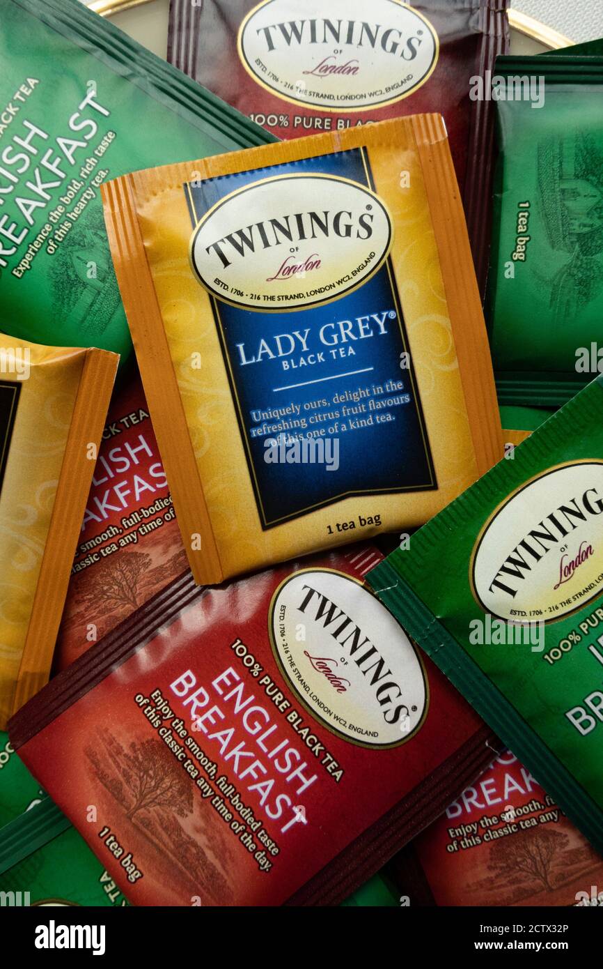 Selección de bolsas de té individuales Twinings Foto de stock