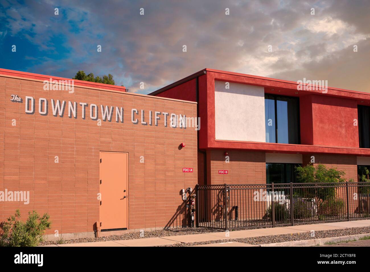 El nuevo motel Downtown Clifton en el barrio de Armory Park Tucson AZ