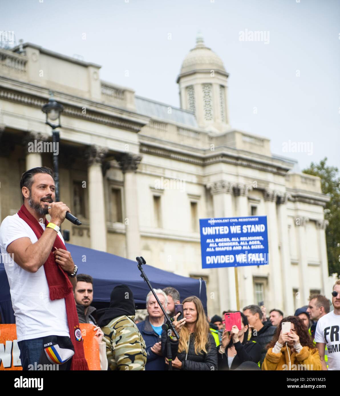 Gareth Icke en el Freedom Rally, Trafalgar Square, Londres 26 Septiembre 2020 foto Antonio Pagano/Alamy Foto de stock