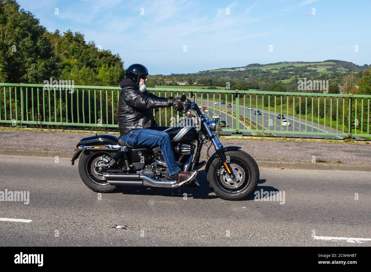 17 Harley Davidson Fat Bob Fxdf 103 1690 17 Motociclista Dos Ruedas De Transporte Motocicletas Vehiculos Carreteras Motocicletas Motociclistas Motoristas En Chorley Reino Unido Fotografia De Stock Alamy