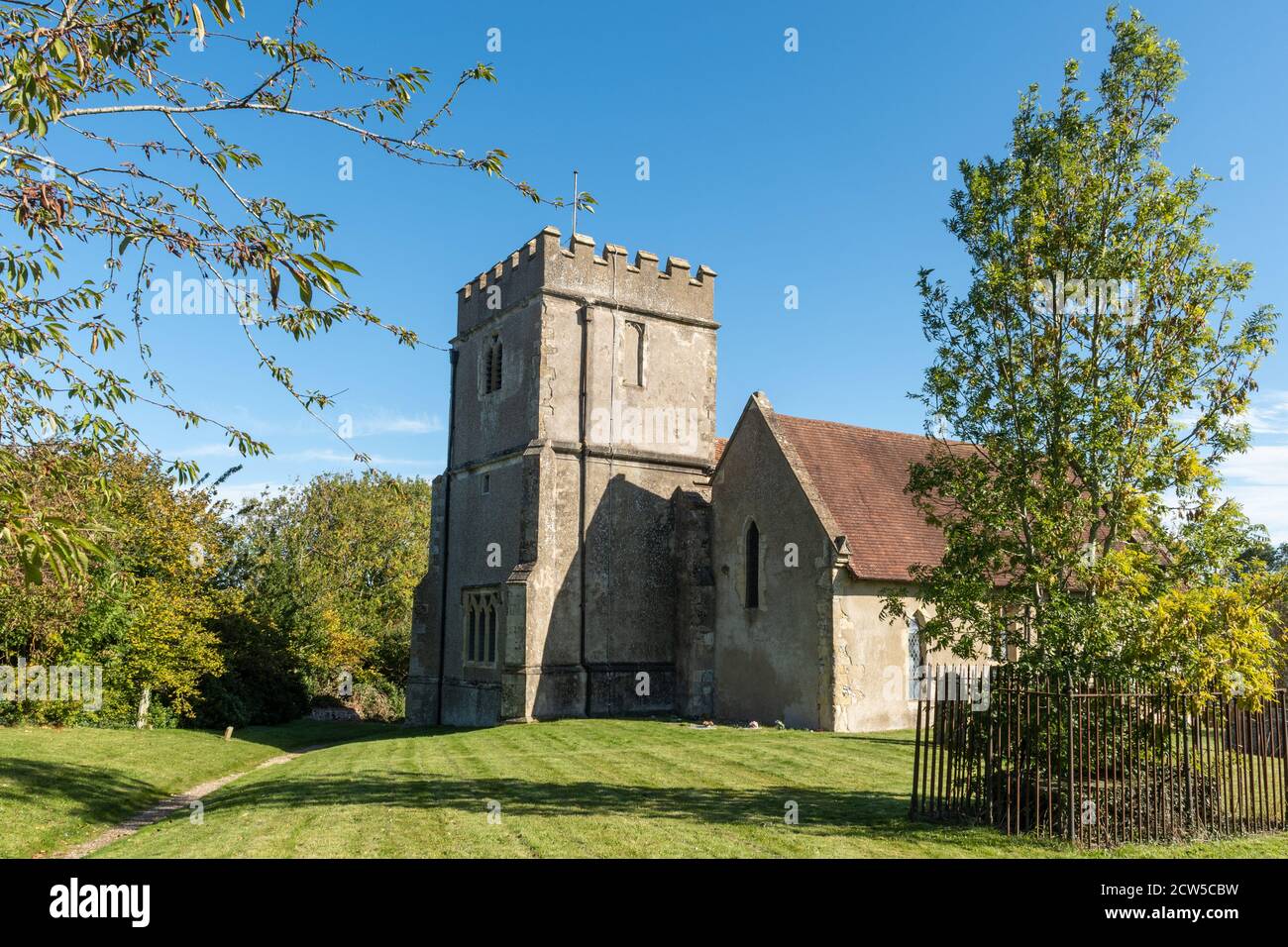 St Mary's Church, un edificio catalogado de grado 1 en el pueblo de East Ilsley, Berkshire, Reino Unido Foto de stock