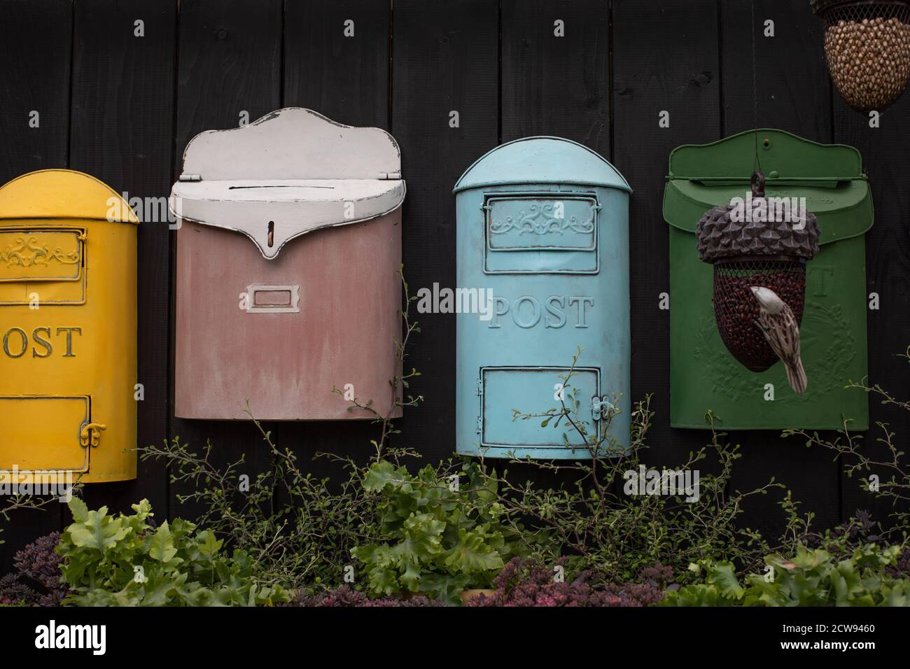 Cuadro de correos vintage juego decorativo. Buzones de correo a