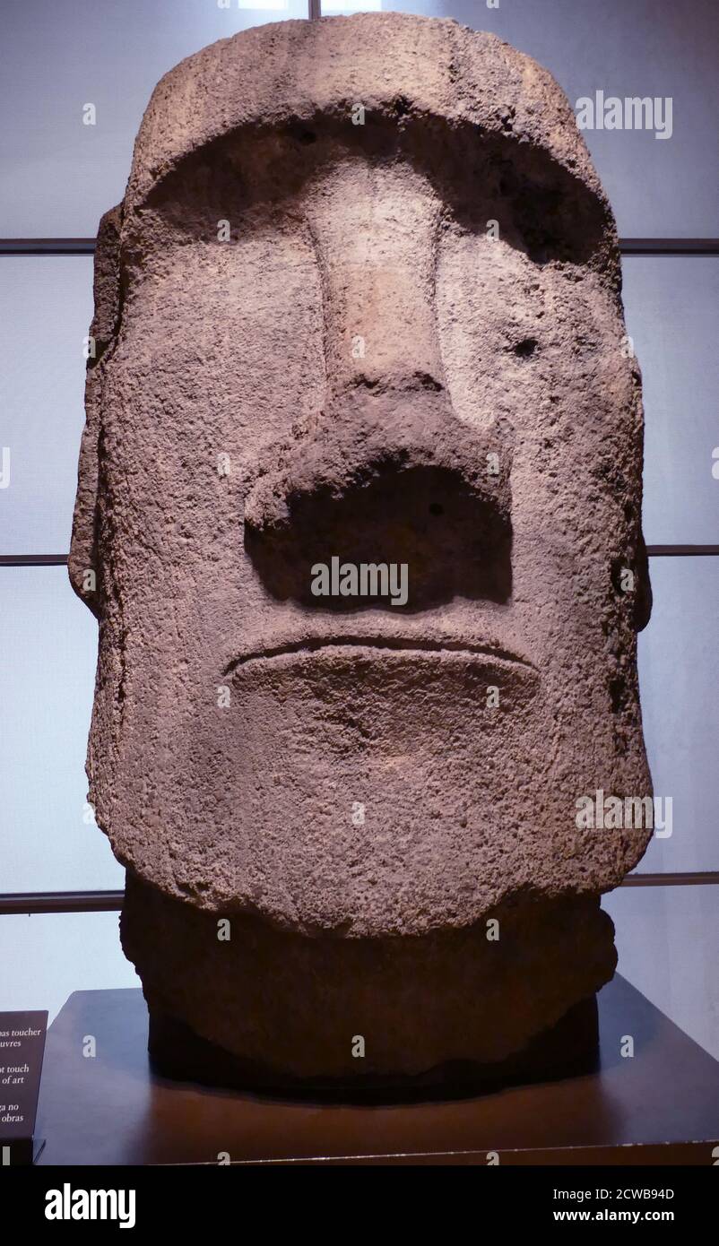 Estatua de piedra de los Moai de la Isla de Pascua Foto de stock