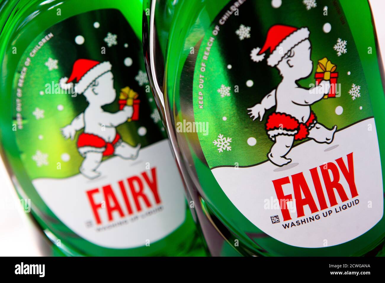 Edición de Navidad de Fairy lavando líquido Foto de stock