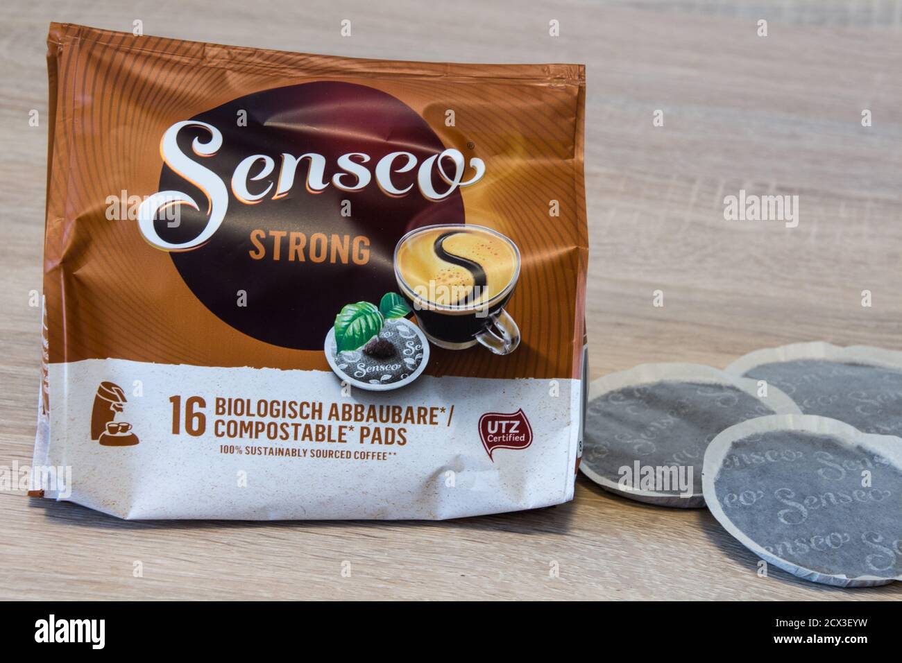Primeros planos de las pastillas de café SENSEO Fotografía de stock - Alamy