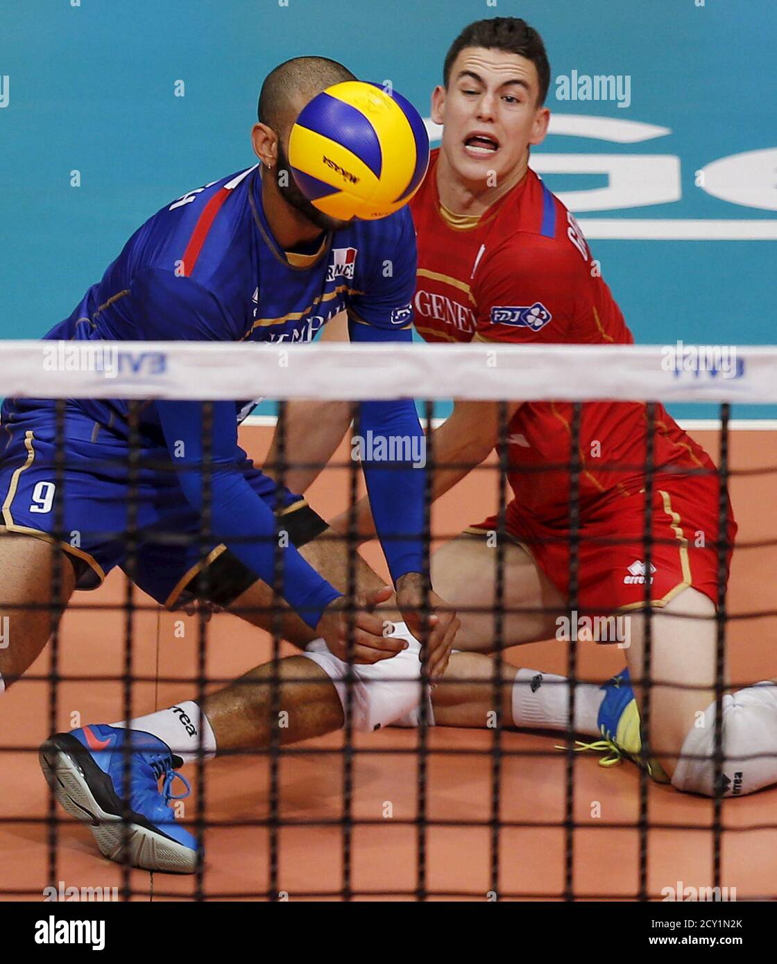 Jenia grebennikov voleibol fotografías e imágenes de alta resolución