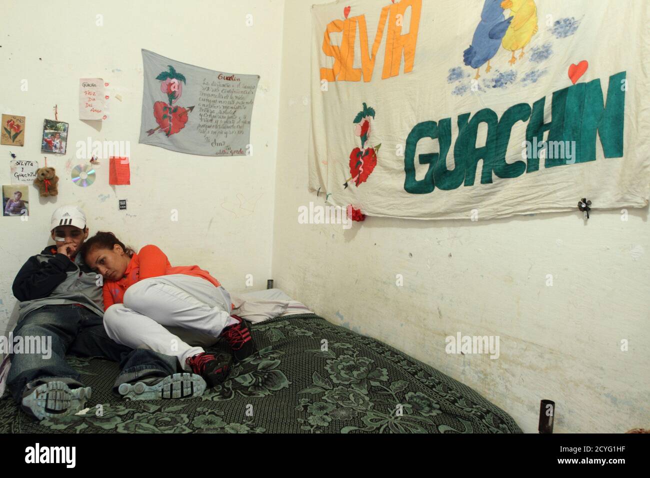 Omicidio tentativo fotografías e imágenes de alta resolución Alamy