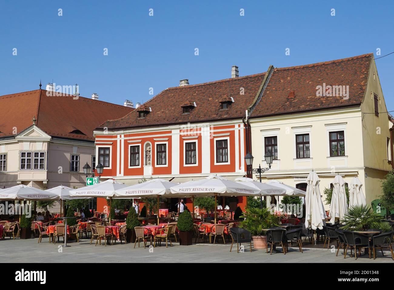 Restaurante Palffy, Győr, Raab, condado de Győr-Moson-Sopron, Hungría, Magyarország, Europa Foto de stock