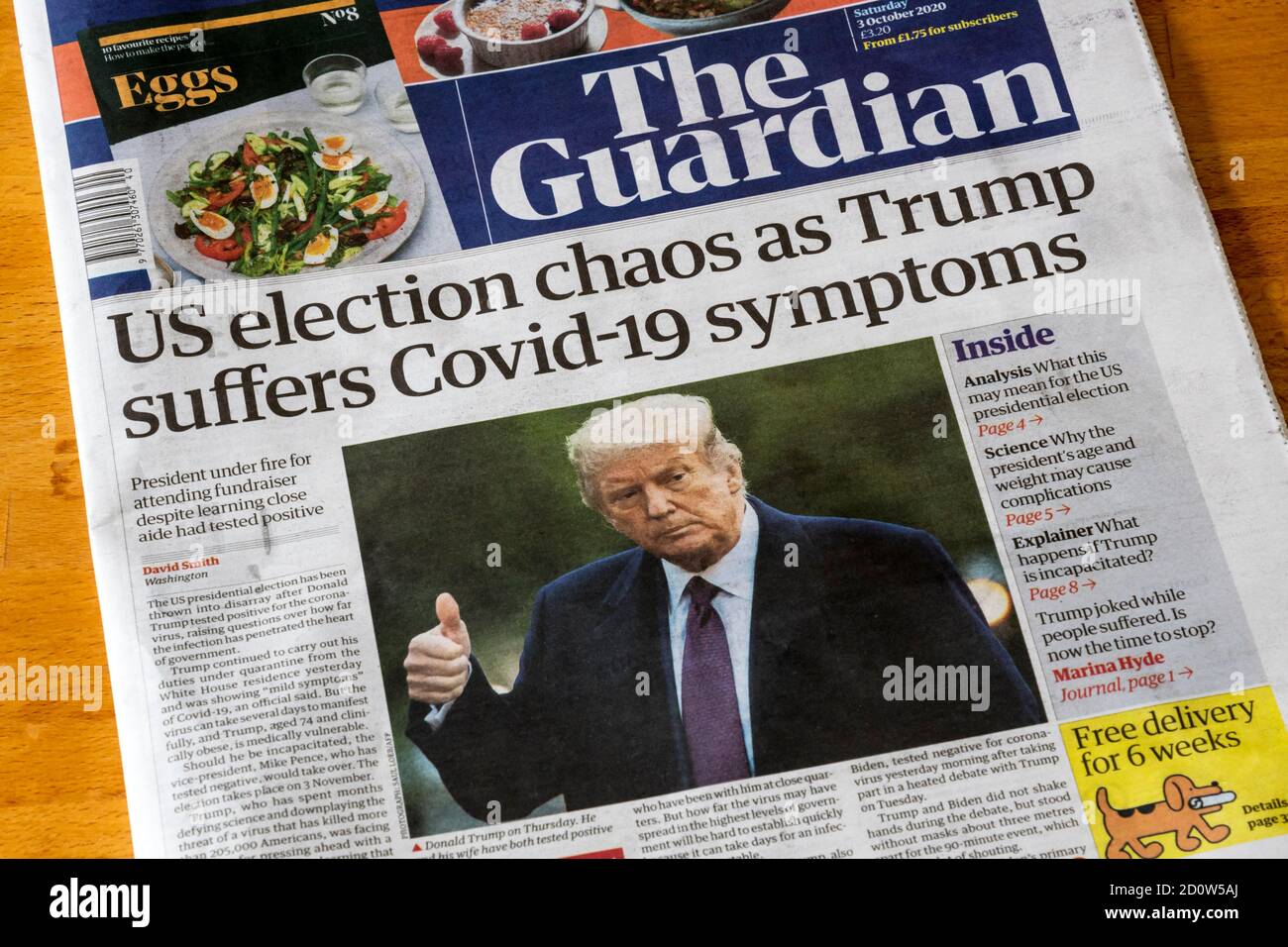 Headline en la portada del periódico The Guardian del 3 de octubre de 2020 dice que las elecciones estadounidenses son un caos, ya que Trump sufre los síntomas de Covid-19. Foto de stock