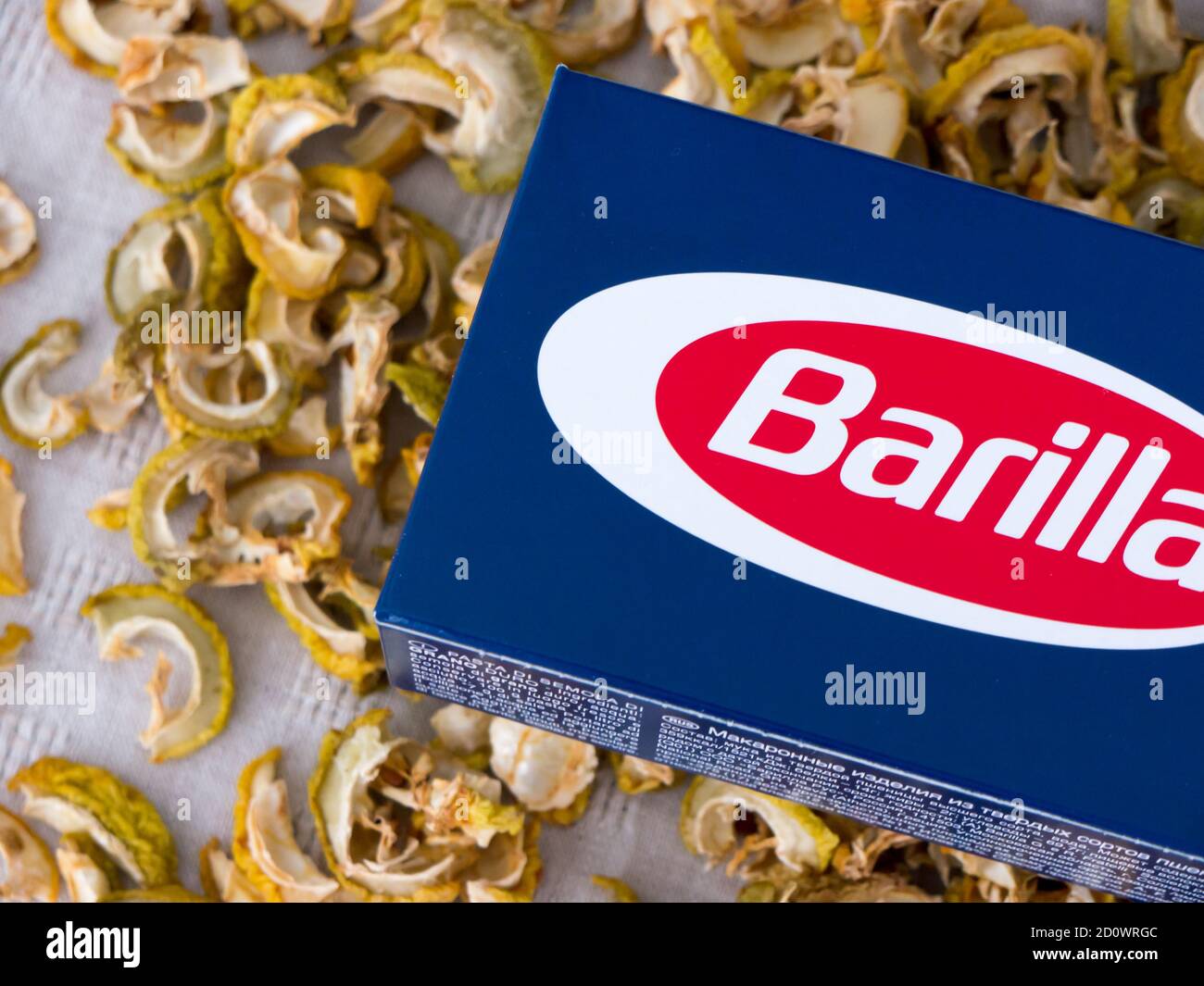 GOMEL, BIELORRUSIA - 3 DE OCTUBRE de 2020: Pasta Barilla. Barilla es una multinacional italiana de alimentos. Foto de stock