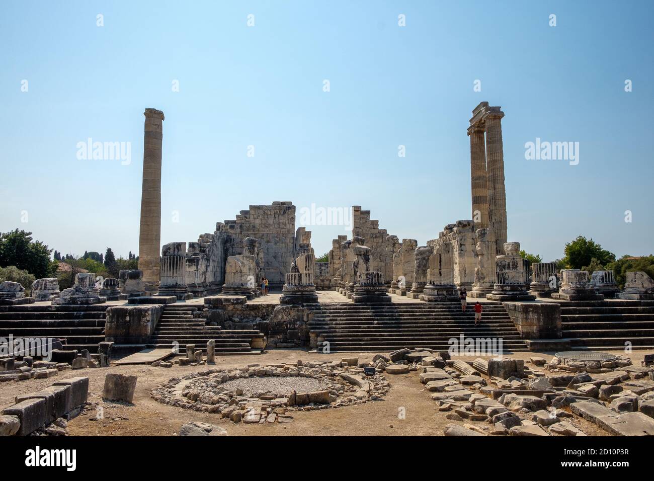Impresionantes ruinas del antiguo templo griego de Apolo y.. Oráculo de Didyma Foto de stock